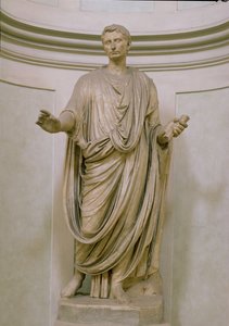 アウグストゥス帝（紀元前63年、紀元前14年） 作： Roman